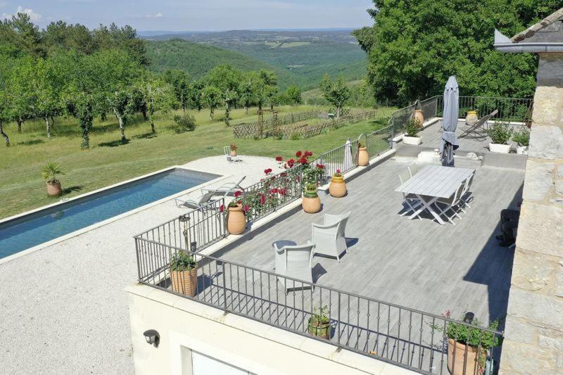 Domaine La Garenne Bed & Breakfast Reilhaguet Exterior photo